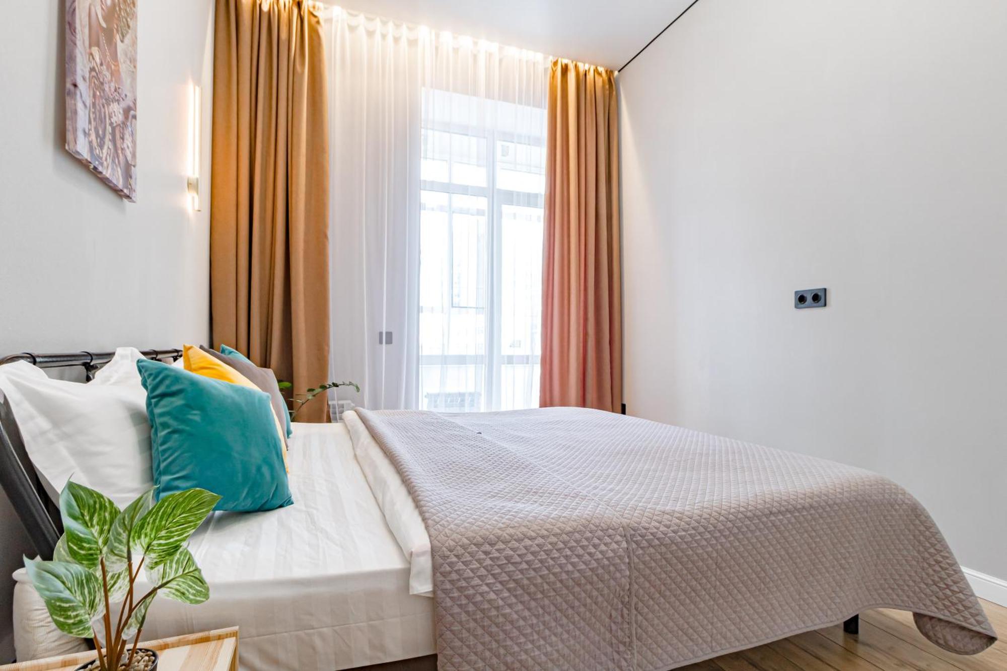 уютные в центре города жк Alpamys возде ботанического сада Apartment *